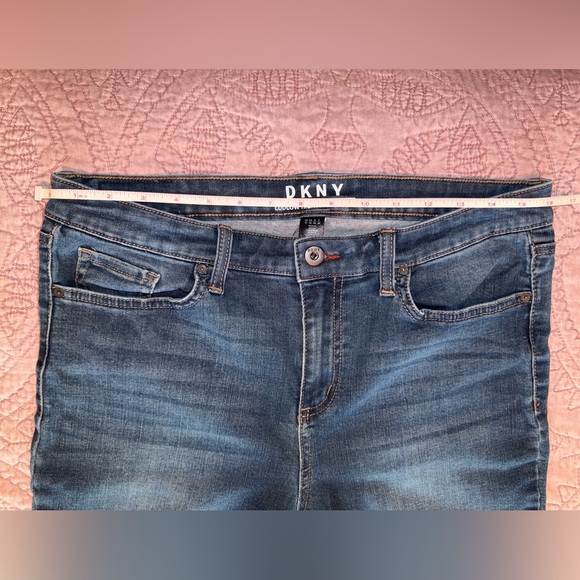 DKNY Women's Blue Skinny Jeans -Ludlow - Picture 6 of 10